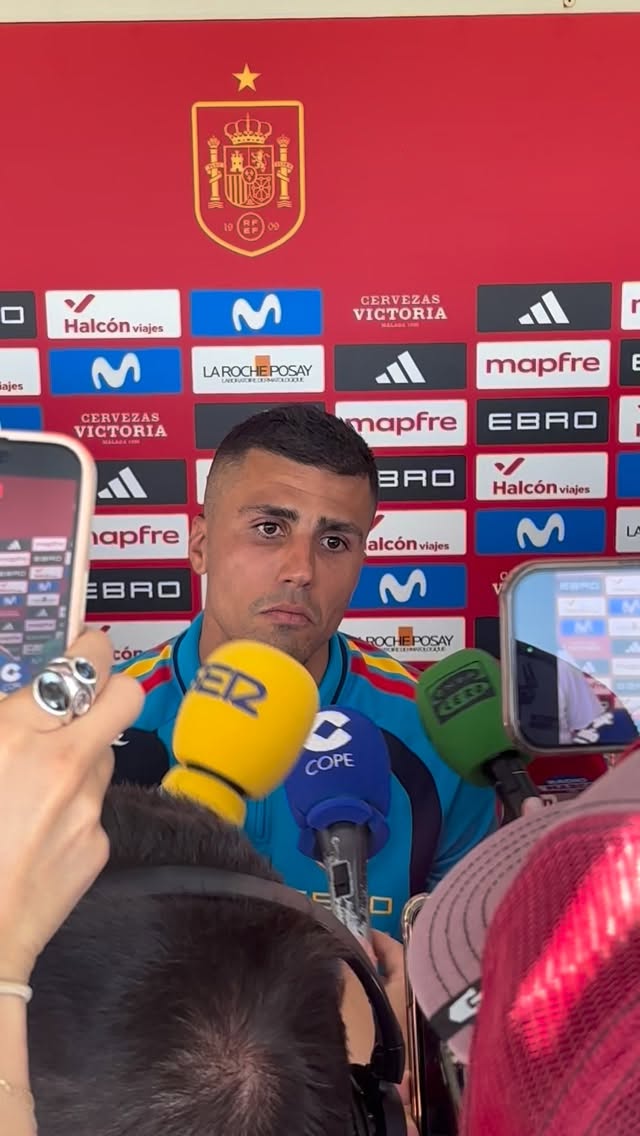 RODRI sobre el interés del @realmadrid en su fichaje 🎙️
📽️ @noeortizaragon