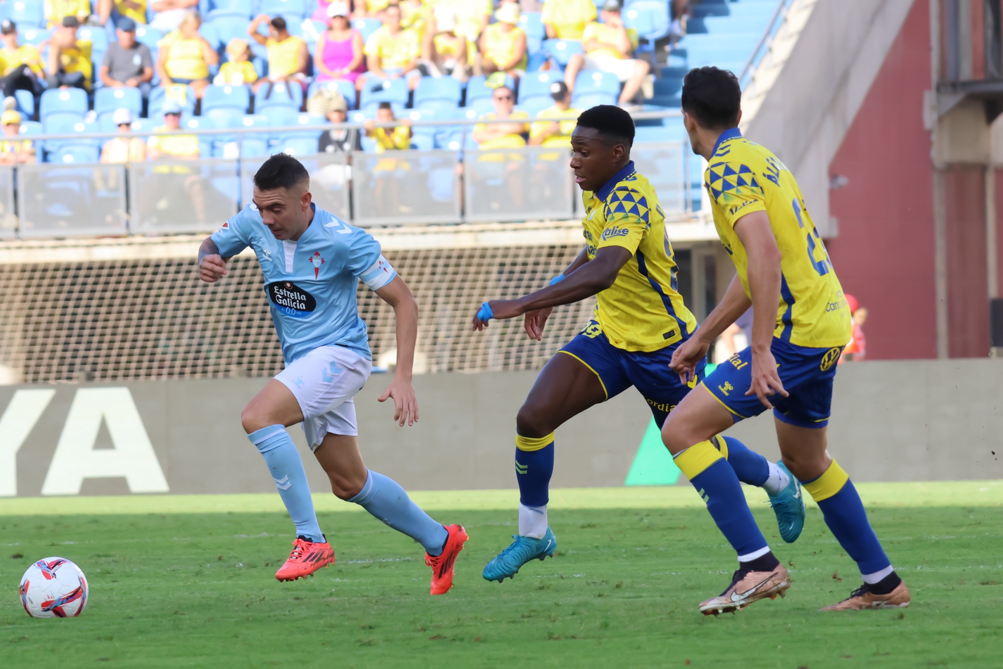 El RC Celta presentará un recurso por las tarjetas rojas a Moriba y Iago Aspas
