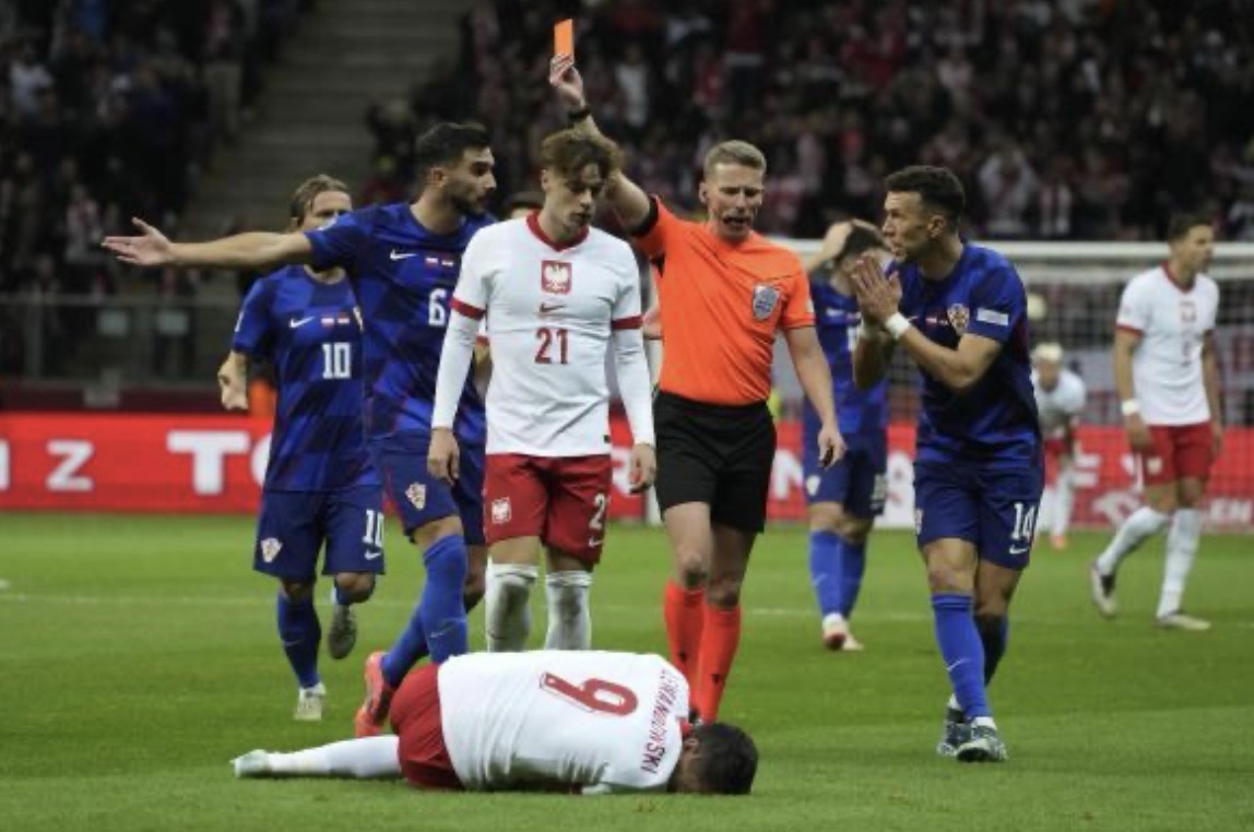 Lewandowski, ya de vuelta, pasa pruebas para descartar una lesión