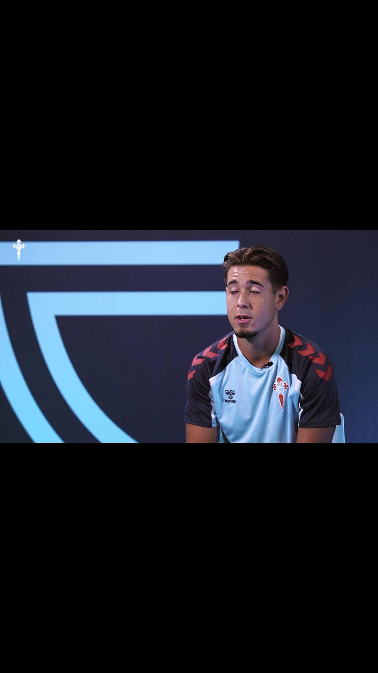 ¡ Palabra de capitán ! @pablomeixus_ está listo para una temporada de ensueño con el Celta Fortuna , recién ascendido a @laliga Hypermotion.
Dale al PLAY y no te pierdas su entrevista para Celta Media .