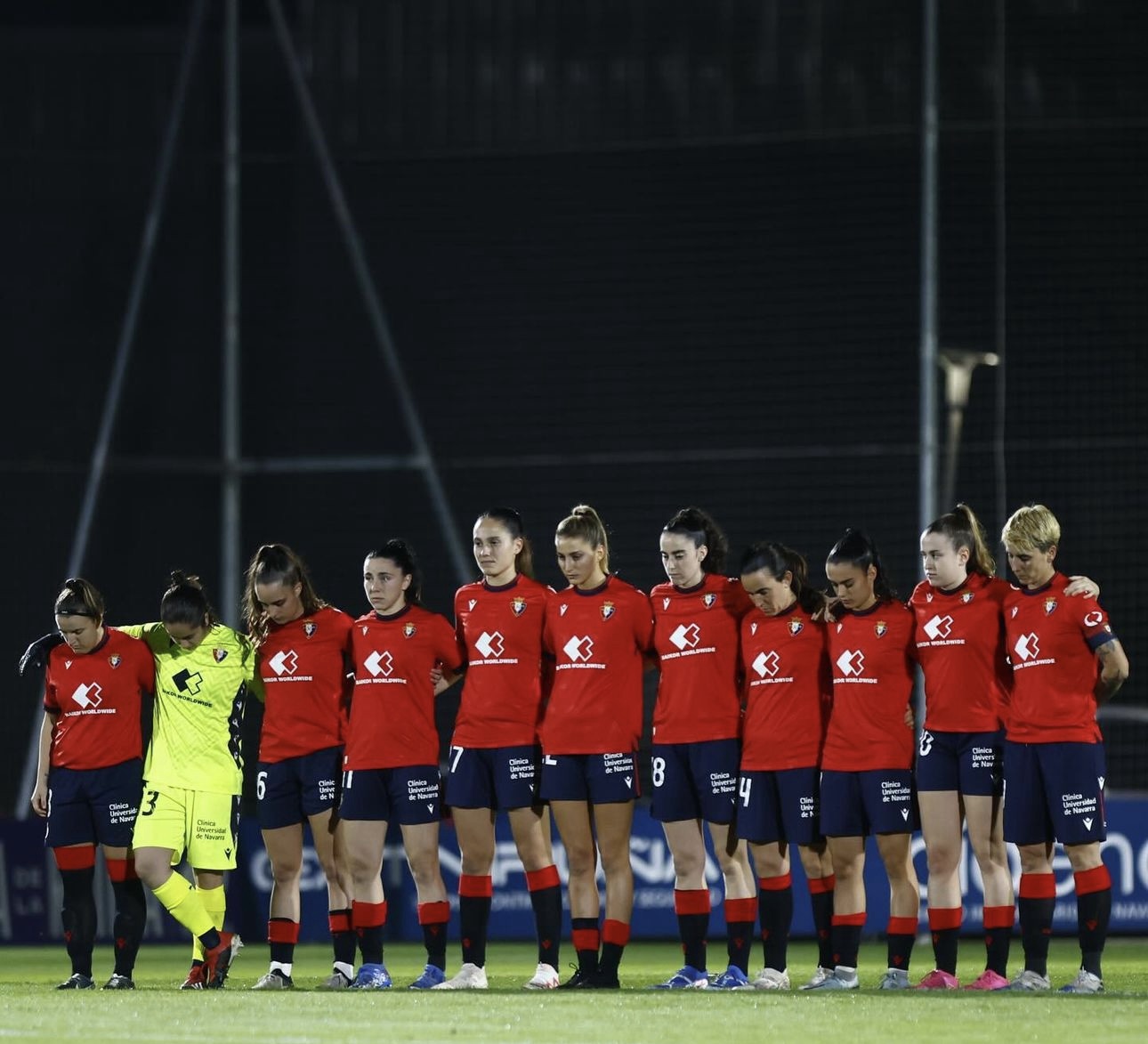El Levante Badalona pone la ley del más fuerte y supera a Osasuna a domicilio (0-3)