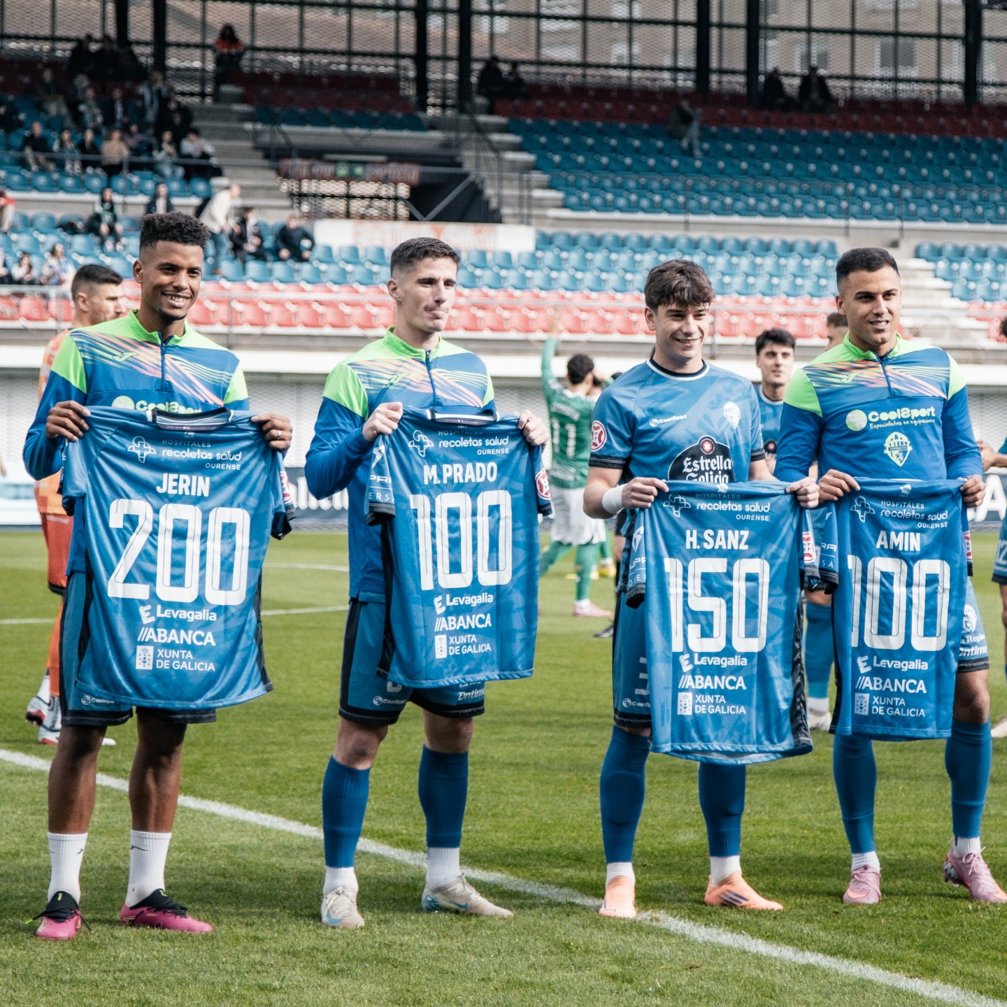 @ourensecf 👏🏼👏🏼👏🏼
JERIN 2️⃣0️⃣0️⃣
PRADO1️⃣0️⃣0️⃣
HUGO SANZ 1️⃣5️⃣0️⃣
AMIN 1️⃣0️⃣0️⃣
📸 @aaronchifdez / pasión deportiva España ©️