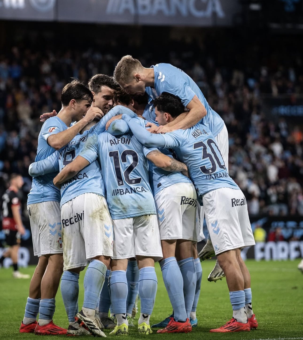 Victoria del RC Celta en Balaidos con goles de Hugo Álvarez y Iago Aspas