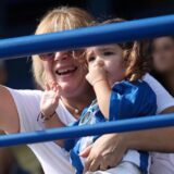 El RCD Espanyol despide el año con un entrenamiento abierto y actividades familiares en la Ciutat Esportiva