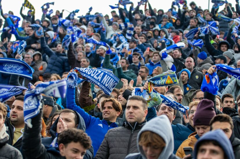 El Real Zaragoza pide respeto a su afición ante el aumento de las sanciones