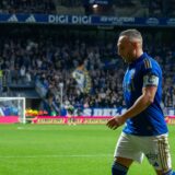 Santi Cazorla pide perdón a su afición pero no se calla