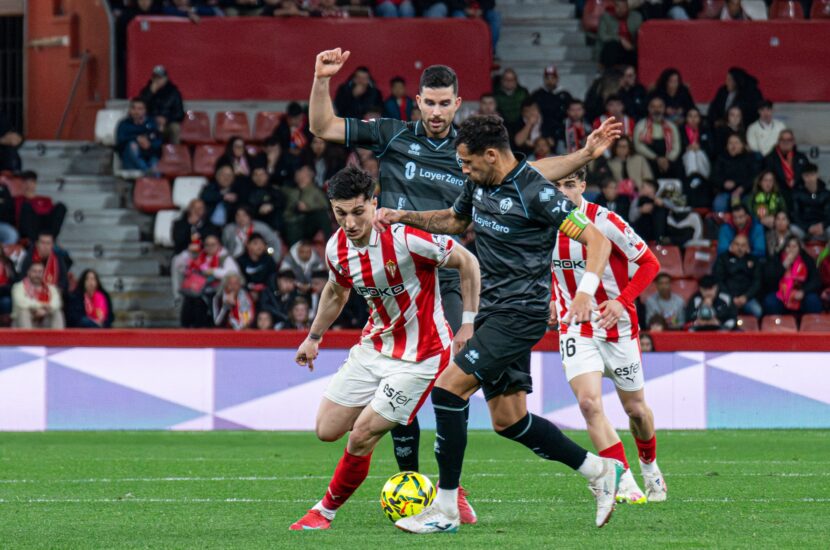 Remontada del Sporting para seguir creyendo en el playoff