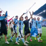 Entrada histórica en Balaidos para empujar al Celta Fortuna hacia un ascenso histórico