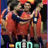 España recupera el pulso y arrolla a Arabia Saudí (4-0)