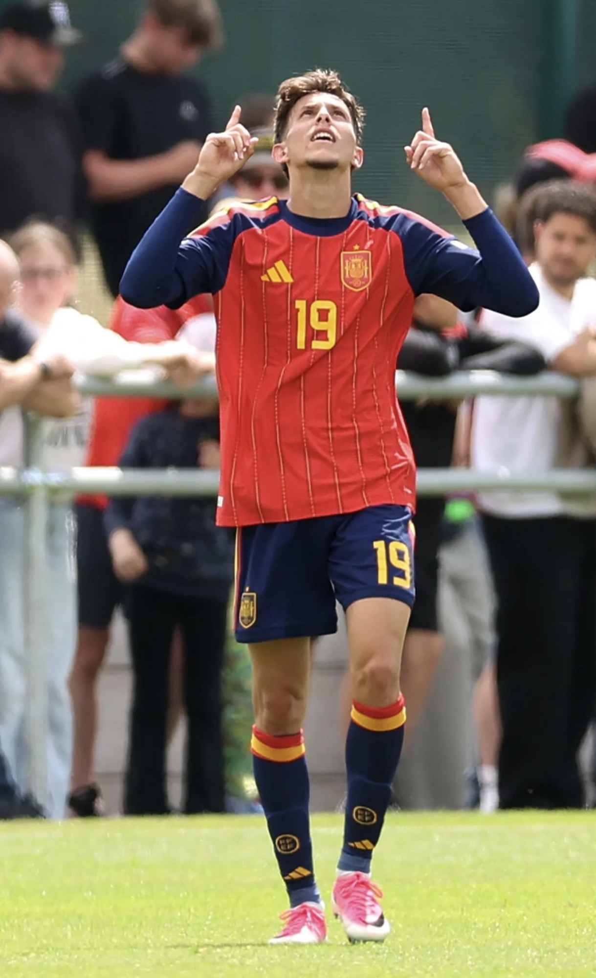 España firma una goleada de autoridad ante Alemania y avanza lanzada a semifinales (4-0)
