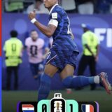 Mbappé rompe el muro paraguayo y clasifica a Francia