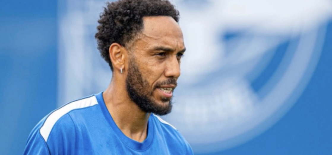 Aubameyang ya trabaja con el Deportivo