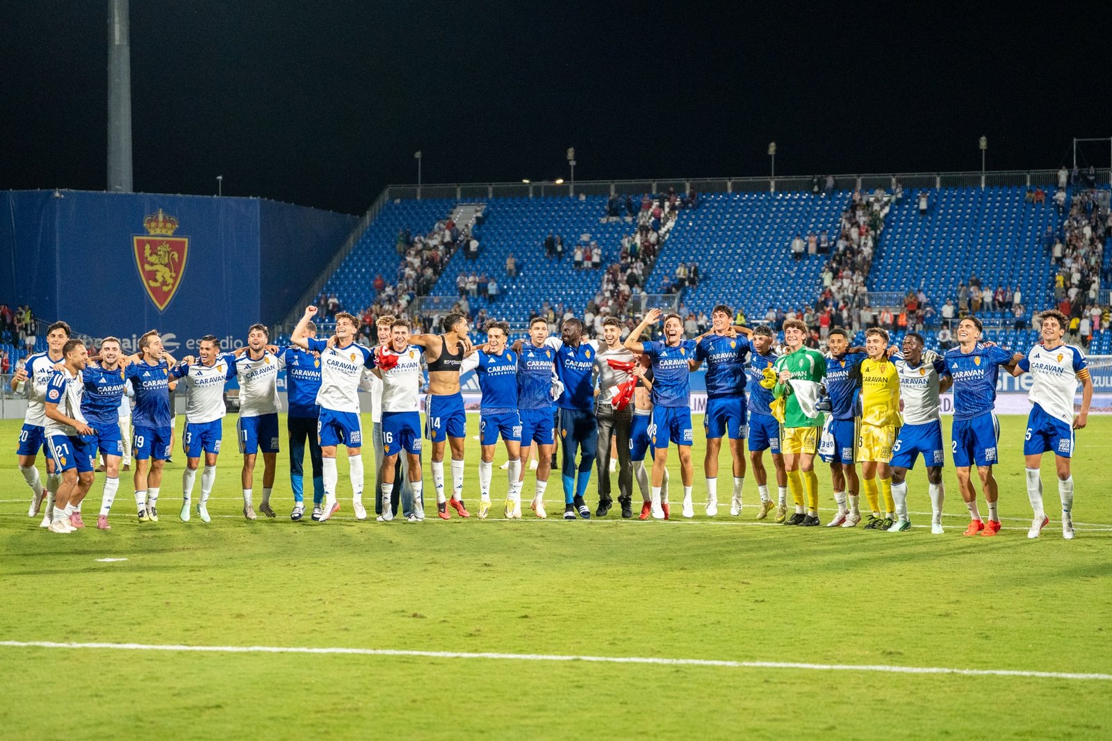 El derbi aragonés se queda en Zaragoza y deja al líder en lo más alto
